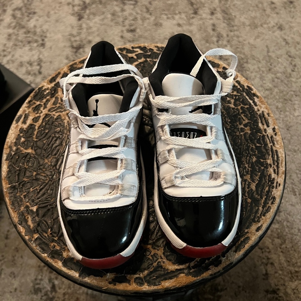 Kids Tennis Shoes